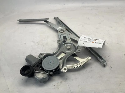 13-19 雷克萨斯 GS 350 右前门窗调节器带电机 T — 第 1/4 张图片