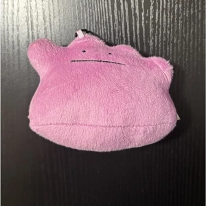 Plüschtiere: Banpresto Pokemon Ditto Plüsch Schlüsselanhänger - Bild 1 von 3