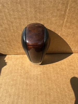 OEM 2010-2016 Cadillac SRX 3.0L leather wood shifter chrome trim shift knob - Image 1 of 4