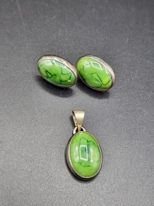 Sterling Silver 925 Pendant and Earrings Set With Green Marbled Look Cabochons - Picture 1 of 8