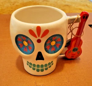 Tazza Day of Dead Sugar Skull manico chitarra Boston Warehouse Taco Tuesday 18 oz - Foto 1 di 6