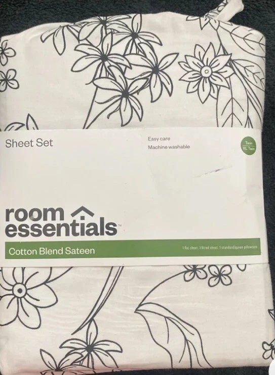 Room Essential Sateen floral gray- Twin XL *New* - Image 1 of 1