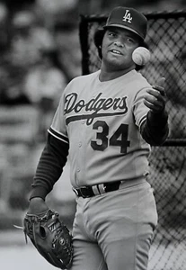 Fernando Valenzuela Los Angeles Dodgers Legend FOTO 8x10 - Imagen 1 de 1