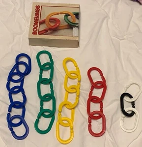 1983 Vintage Discovery Toys BOOMERINGS Plastic Links Infant ~23 rings - Picture 1 of 7