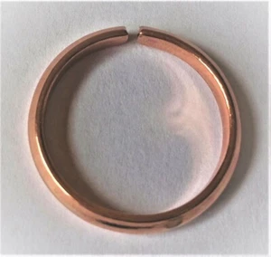 Anillo clásico de cobre 3 tamaños pequeño mediano grande | Hecho a mano en el Reino Unido | Calidad - Imagen 1 de 2