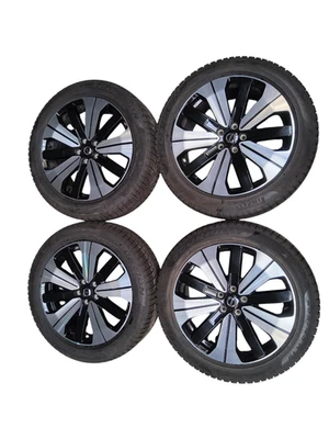 Volvo C40 XC40 Winter Felgen 235 50 19 Zoll Pirelli Winter Räder Reifen Radsatz - Bild 1 von 4