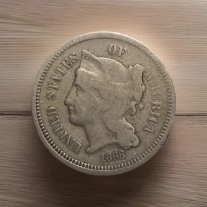 Pieza de níquel de 3 centavos de 1868 - Imagen 1 de 2