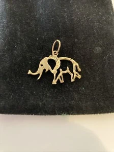 14KT YELLOW GOLD DIAMOND CUT ELEPHANT CHARM 2.1 GRAMS - Picture 1 of 13