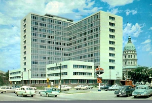 Cartolina d'epoca - New Kansas State Office Bldg., Topeka, KA - Foto 1 di 2