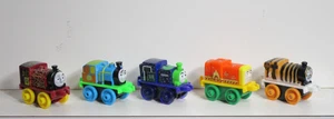 Thomas und seine Freunde der Zug Panzer Lok Mini's Konvolut 5 Set 001 - Bild 1 von 1
