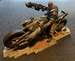 Gears Of War 4 - JD Fenix Statue auf Bike mit LED Licht- Ultimate Coll. Edt. - Bild 1 von 13