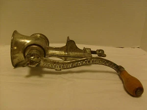 KWIKUT #50 Meat Grinder with wooden handle, Griswold Mfg. Co, USA - Picture 1 of 4