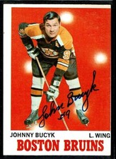 1970 TOPPS HOCKEY BOSTON BRUINS SIGNED CARD AUTOGRAPH SIGNATURE JOHNNY BUCYK #2