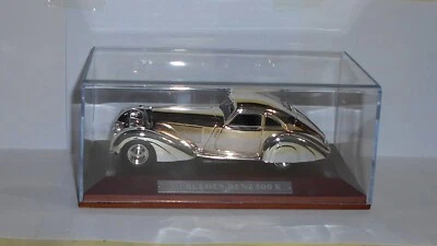 EDICOLA - LOTTO DI TRE MODELLI ARGENTO LUCIDO SCALA 1-43 - Immagine 1 di 3