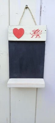 Wales love u chalk board - Image 1 of 3