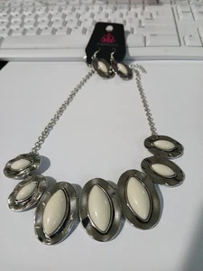 paparazzi halskette weiß - Bild 1 von 1