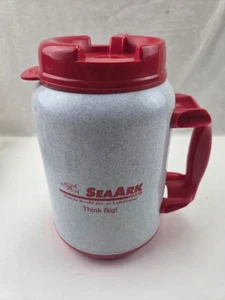 Taza de viaje 64 OZ con tapa Seaark gigante termo plástico taza Whirley Works - Imagen 1 de 3