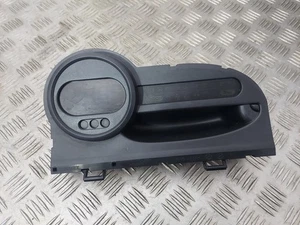 Bloc Compteur - RENAULT TWINGO II (2) 1.2L ESS 75CV 209,508 KMS Réf 8200725330-G - Picture 1 of 5