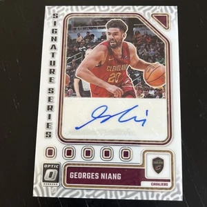 2023-24 Panini Donruss Optic - Signature Series #SS-NIA Georges Niang (AU) Cavs - Picture 1 of 2