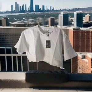 YoungLA Women's Super Cropped Top White Crew Neck Raw Hem Sz XL Nwt  - Picture 1 of 10