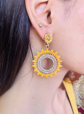 Stunning design Indian earrings, Orecchini indiani dal design straordinario - Immagine 1 di 4