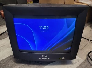 = DELL E772c 17" CRT VGA Computer Monitor 1280 x 1024 @ 60Hz Retro Gaming WORKS= - Picture 1 of 11