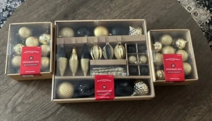 Wondershop Black Gold Shatter Resistant Ornament Set 40 & 2 Sets Of 20 Gold - Picture 1 of 8
