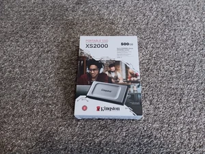 SSD externo portátil Kingston XS2000 500 GB USB-C (XS2000/500G) sellado de fábrica - Imagen 1 de 4