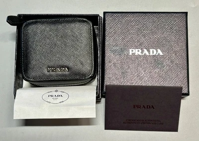 Estuche para lentes de contacto Prada de cuero saffiano negro con espejo nuevo con caja Foto 1 de 4