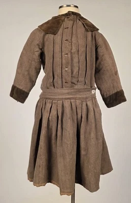 VESTIDO VICTORIANO DE LANA A RAYAS PARA NIÑOS DEL SIGLO XIX CON CUELLO DE TERCIOPELO + PUÑOS - COMO ACQ Foto 1 de 4