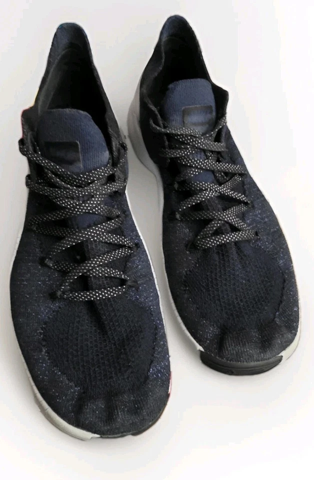 Nike TR Flyknit 3 MTLC College Navy Platinum AJ7802-410 Womens Sneakers size 10 - Image 1 of 4