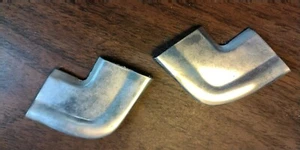 Mercedes R107 SLC Front Windshield Molding Left & Right upper daily driver good - Bild 1 von 2