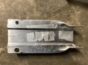 Genuine MERCEDES C CLASS W204 Left SIDE CHASSIS Extension Leg A2046201195 New - Picture 1 of 2