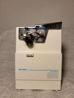 Abridor de latas eléctrico Rival modelo 781/6 blanco hecho en EE. UU. de colección Foto 1 de 4