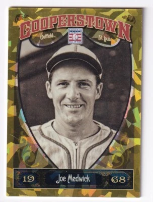 Joe Medwick 2013 Panini MLB Cooperstown Numbered Card # 286-Gold Crystal - Image 1 of 2