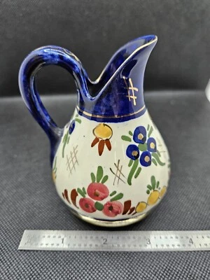 Jarra pequeña de cerámica pintada a mano Art Deco Cora Gouda Holanda motivo floral Foto 1 de 4