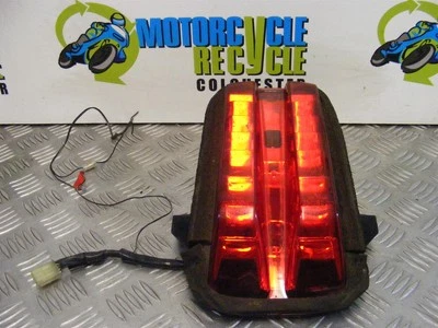 Luz de freno trasera LED 2003 a 2006 SV650 B015 para Suzuki SV 650 Foto 1 de 4