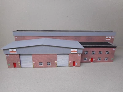 N Gauge Industrial Building Model Railway - Image 1 of 3
