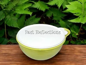 TUPPERWARE JUNIOR THATS A BOWL PARROT GREEN 3L - Picture 1 of 1