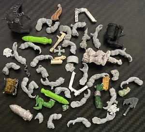 warhammer 40k - assorted random ork spare parts, used. - Picture 1 of 1