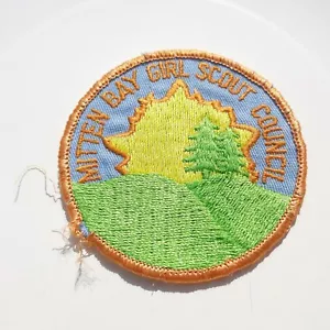 Mitten Bay Girl Scout Council 3" Round Patch - Picture 1 of 1