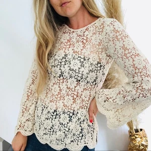 FP FREE PEOPLE Creme Spitze Glocke Langarm Knopfleiste hinten Bluse Top Pullover XS - Bild 1 von 8