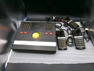 Controlador de rodillos de bola de pista Atari 5200 de colección y 3 controladores Foto 1 de 4