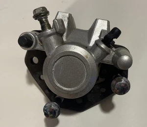 2003 KAWASAKI VULCAN VN 750  Front Right Brake Caliper - Bild 1 von 3