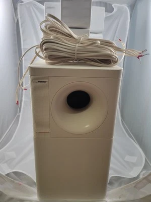 Altavoz subwoofer de cine en casa Bose Acoustimass 7 blanco probado 3 cubos VIDEO Foto 1 de 4
