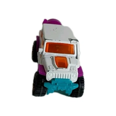 Hot Wheels ’17 Jeep Wrangler 4x4 White/Purple Diecast – Pre-Owned - Image 1 of 4