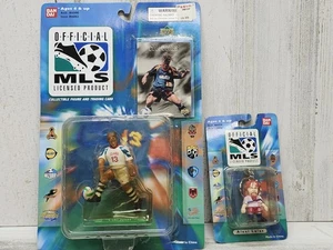 Vintage Ban Dai Figuren 1996 Cobi Jones Action & Alexi Lala Schlüsselanhänger 2 Stück - Bild 1 von 12