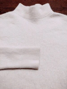 ALPHA TAURI Mock Neck Thick 70% Wool 30% Cashmere (M) White RIBBED Sweater - Picture 1 of 7