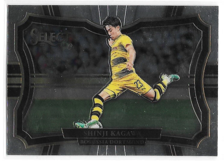 2017 18 Panini Select Soccer Shinji Kagawa #229 Field Level Borussia Dortmund - Image 1 of 1