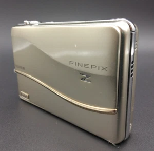 FUJIFILM FinePix Z800EXR Digital Camera 12MP Touchscreen Gold Japan Tested - Picture 1 of 10